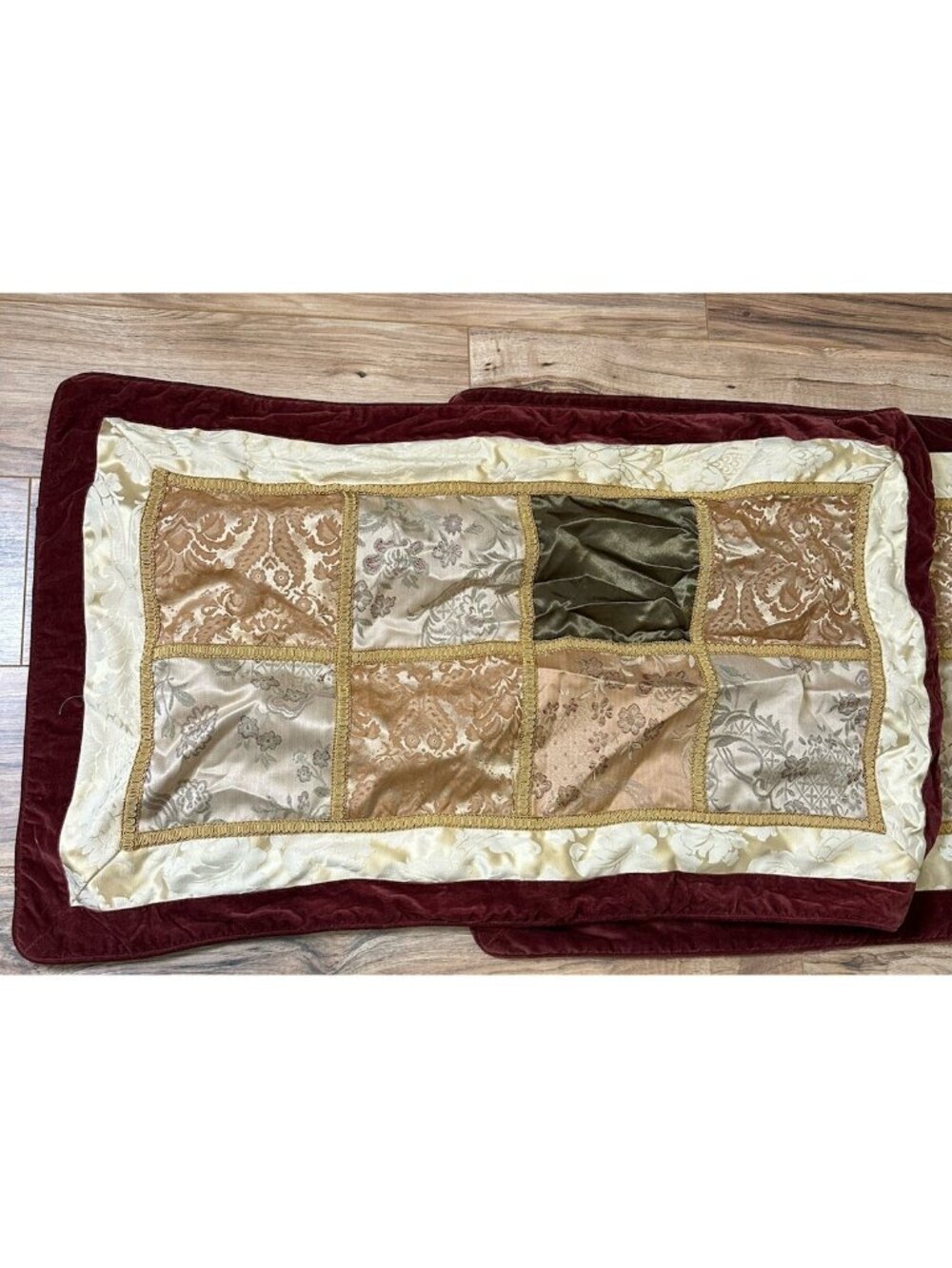 2 CROSCILL RENAISSANCE BURGUNDY VELVET Brocade PATCHWORK KING PILLOW SHAMS BOHO - Picture 3 of 9